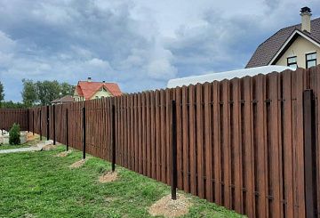 Забор для дачи: строим недорого